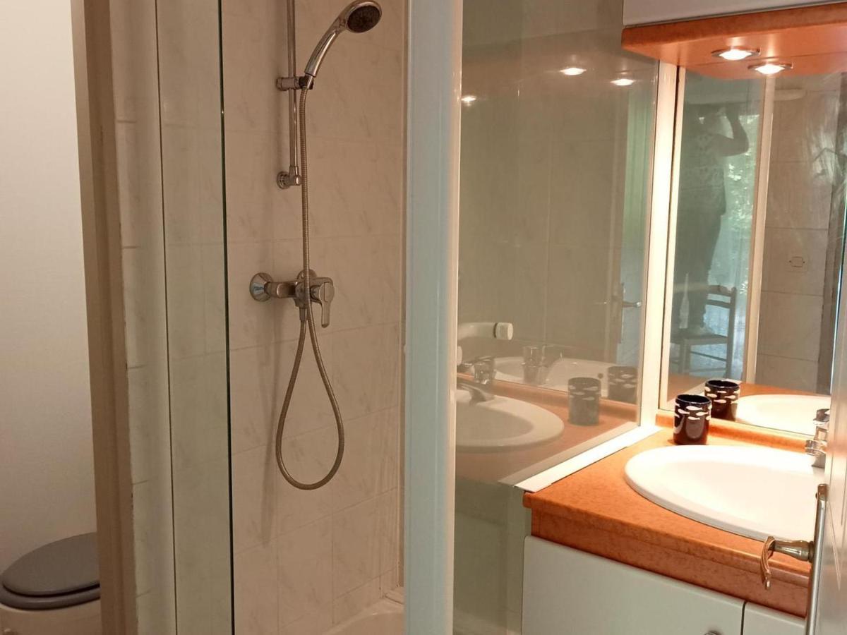 Charmant Studio Avec Terrasse Et Parking, Proche Plage Et Port - Fr-1-551-25 Ла-Рошель Екстер'єр фото